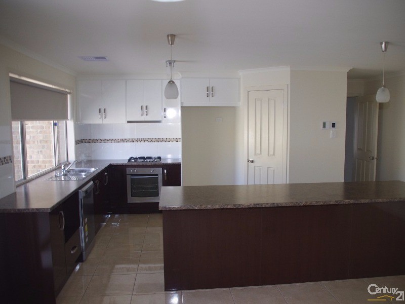 9 Willard Street, Moonta Bay SA 5558