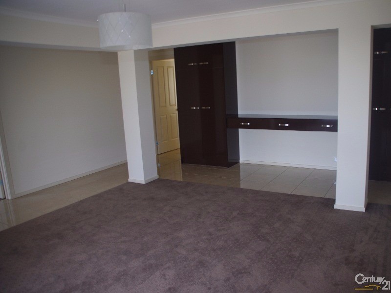 9 Willard Street, Moonta Bay SA 5558