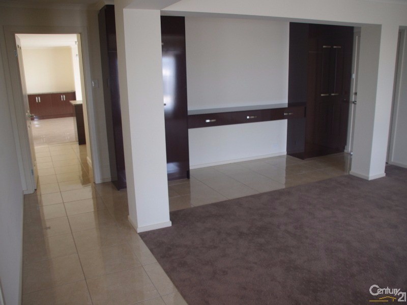 9 Willard Street, Moonta Bay SA 5558