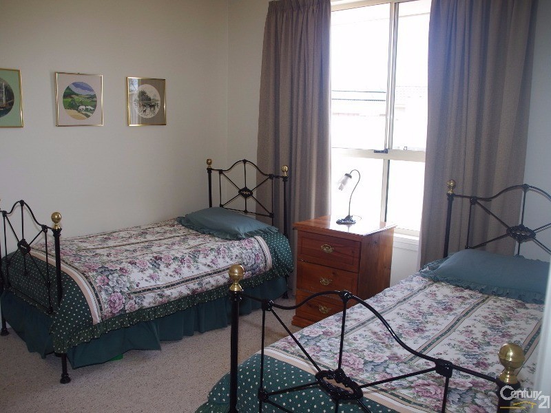 13 Harbison Street, Moonta Bay SA 5558