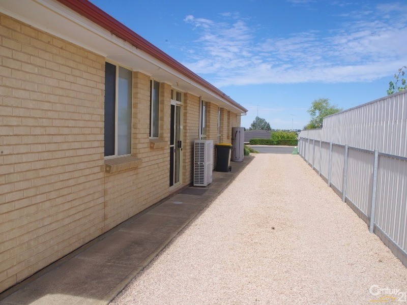 13 Harbison Street, Moonta Bay SA 5558