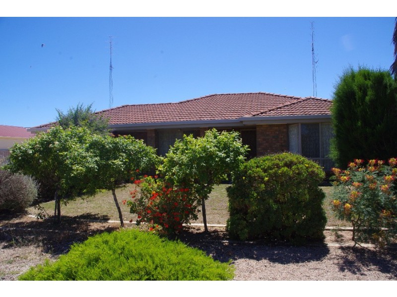 88 Bay Road, Moonta Bay SA 5558