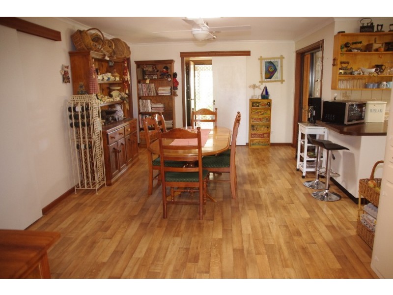 132 Bay Road, Moonta Bay SA 5558