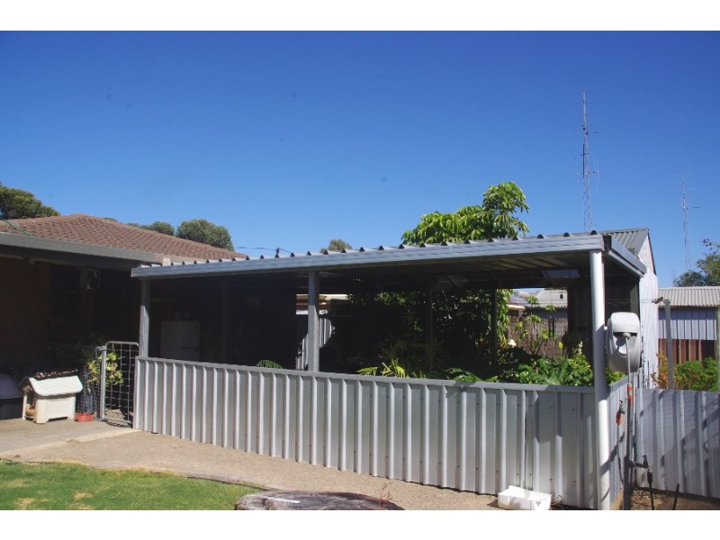 132 Bay Road, Moonta Bay SA 5558