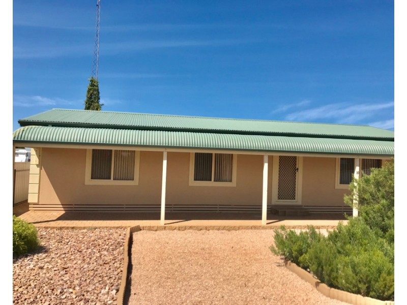 10 Calstock Street, Moonta Bay SA 5558