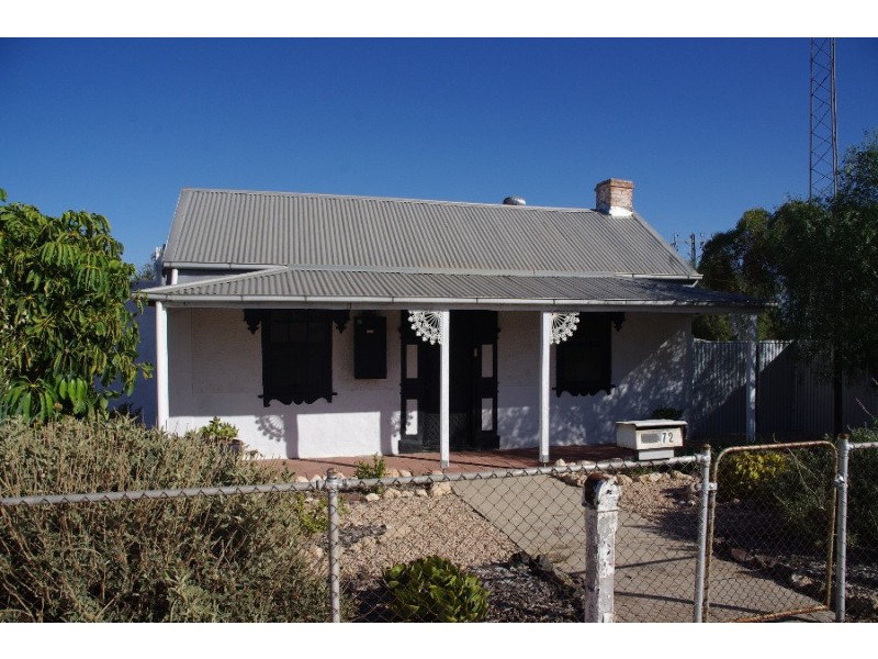 72 Kadina Road, Moonta SA 5558