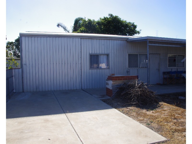 81 Coast Road, Moonta Bay SA 5558