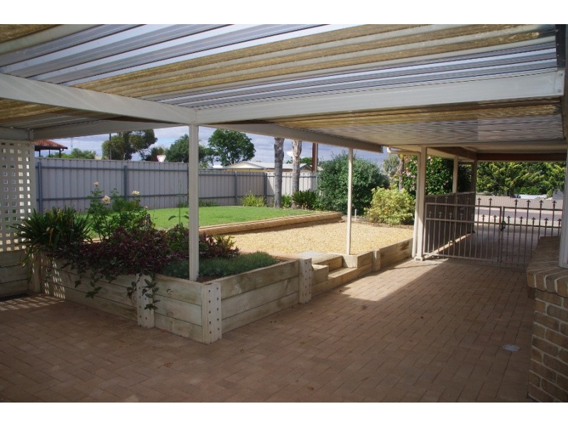 1  Cornwall Street, Wallaroo SA 5556