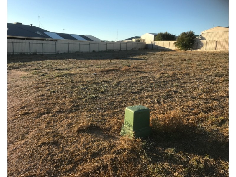 38 Stocker Street, Moonta Bay SA 5558