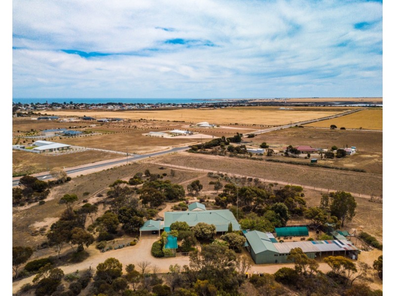 5538 Copper Coast Highway, Wallaroo SA 5556