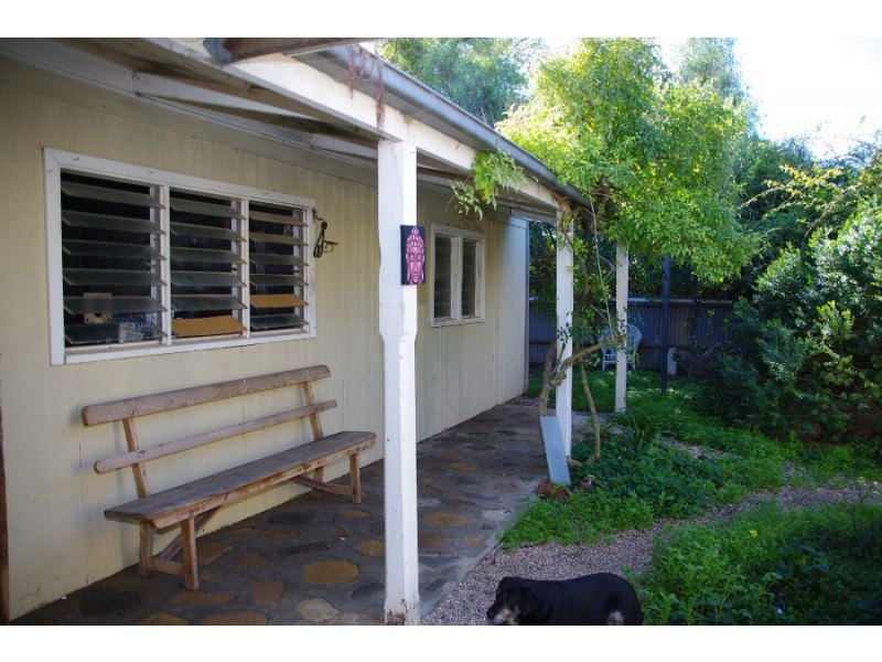14 Harvey Street, Moonta Mines SA 5558