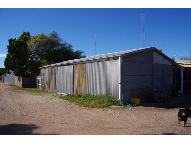 14 Harvey Street, Moonta Mines SA 5558