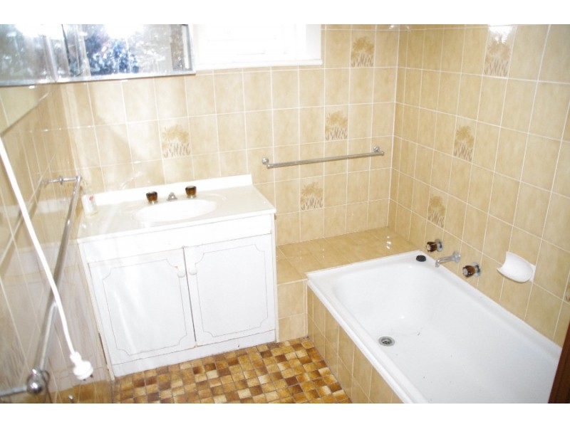 35 Searle Lane, Moonta Mines SA 5558