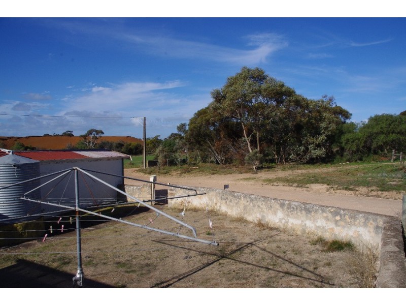 35 Searle Lane, Moonta Mines SA 5558