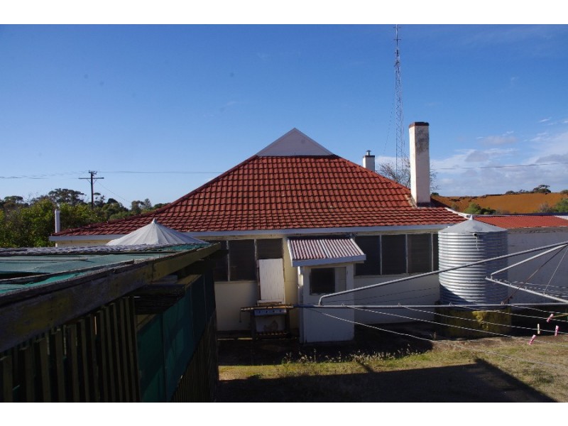 35 Searle Lane, Moonta Mines SA 5558