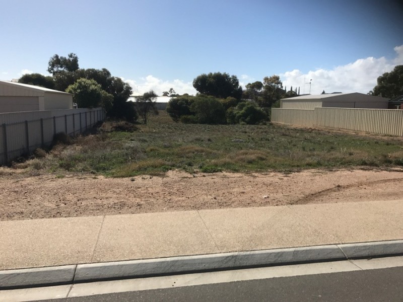 23 Harrys Point Road, Port Hughes SA 5558