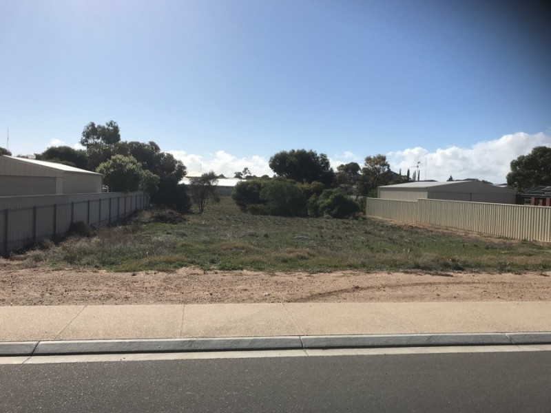 23 Harrys Point Road, Port Hughes SA 5558