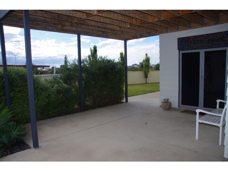 3 Seaview Road, Moonta Bay SA 5558