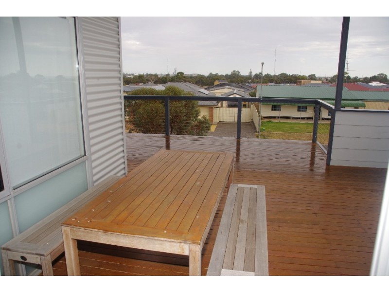 3 Seaview Road, Moonta Bay SA 5558