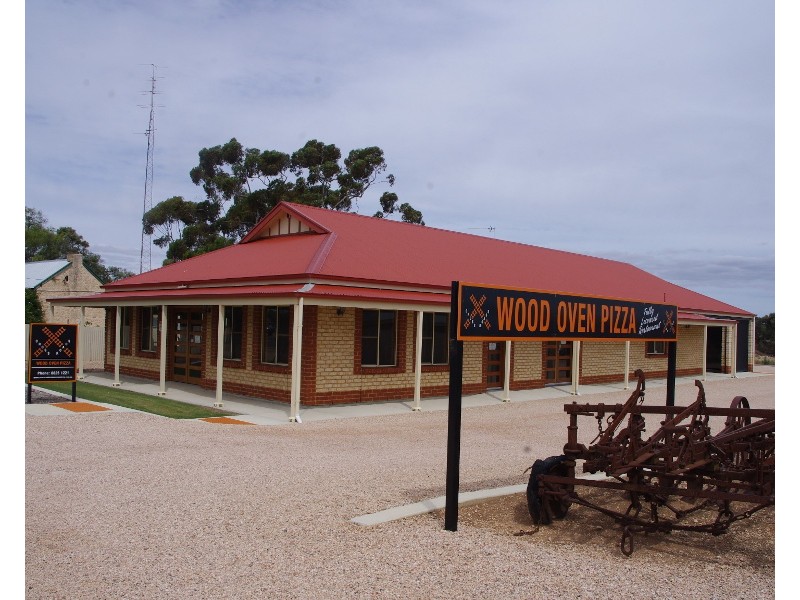 62  Kadina Road, Moonta SA 5558