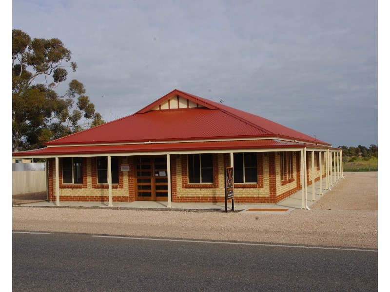 62 Kadina Road, Moonta SA 5558