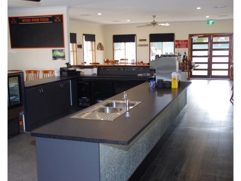 62 Kadina Road, Moonta SA 5558