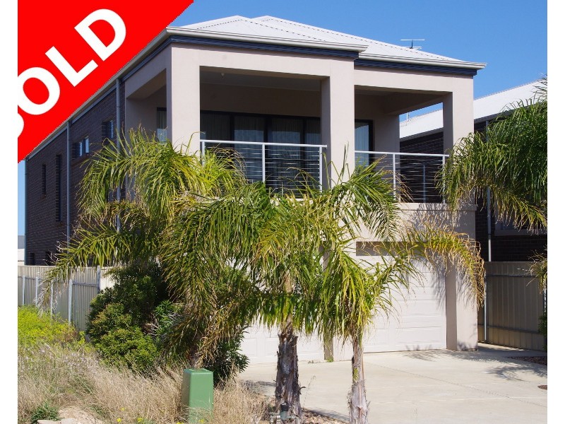 8b Richards Terrace, Port Hughes SA 5558