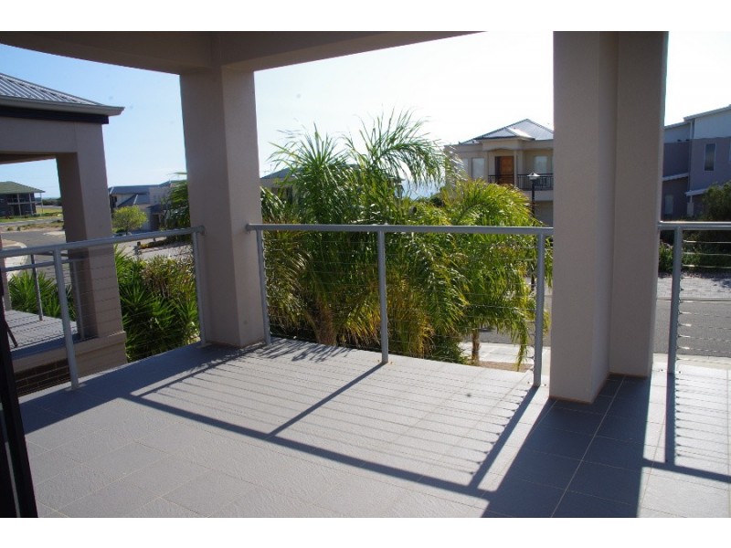8b Richards Terrace, Port Hughes SA 5558
