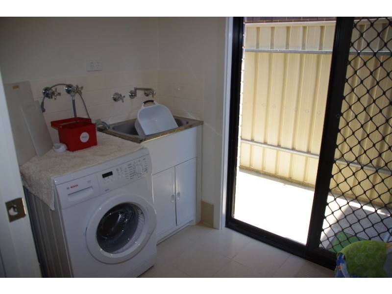 8b Richards Terrace, Port Hughes SA 5558