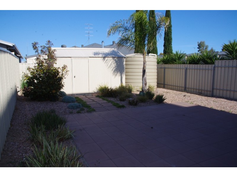 8b Richards Terrace, Port Hughes SA 5558
