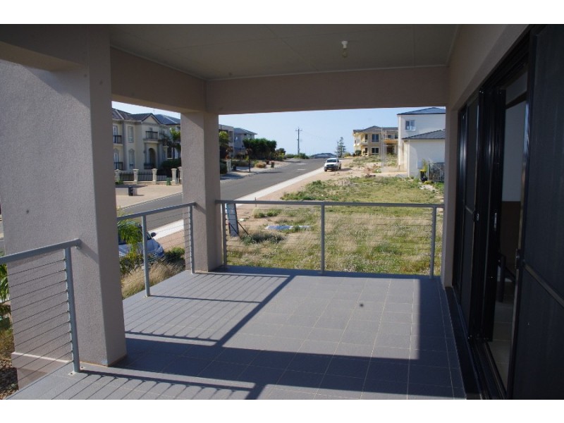 8b Richards Terrace, Port Hughes SA 5558