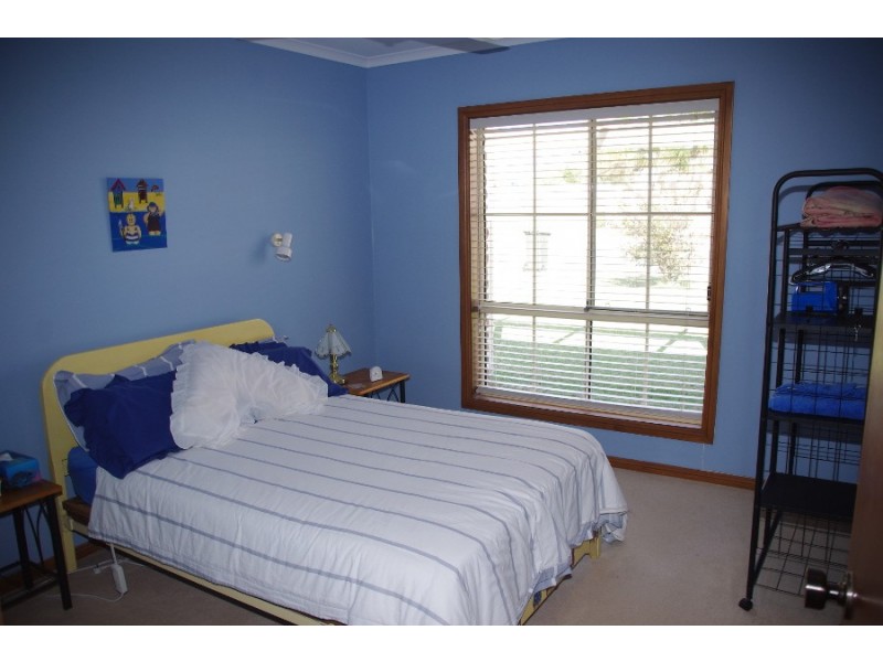 23 Westside Avenue, Moonta Bay SA 5558