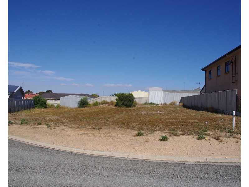 7 Polis Court, Moonta Bay SA 5558