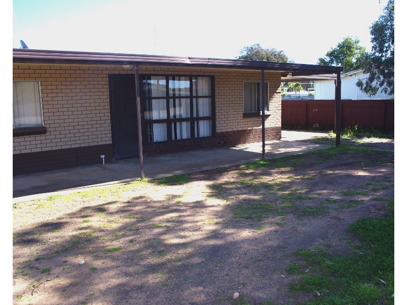 5 Moontana Avenue, Moonta Bay SA 5558