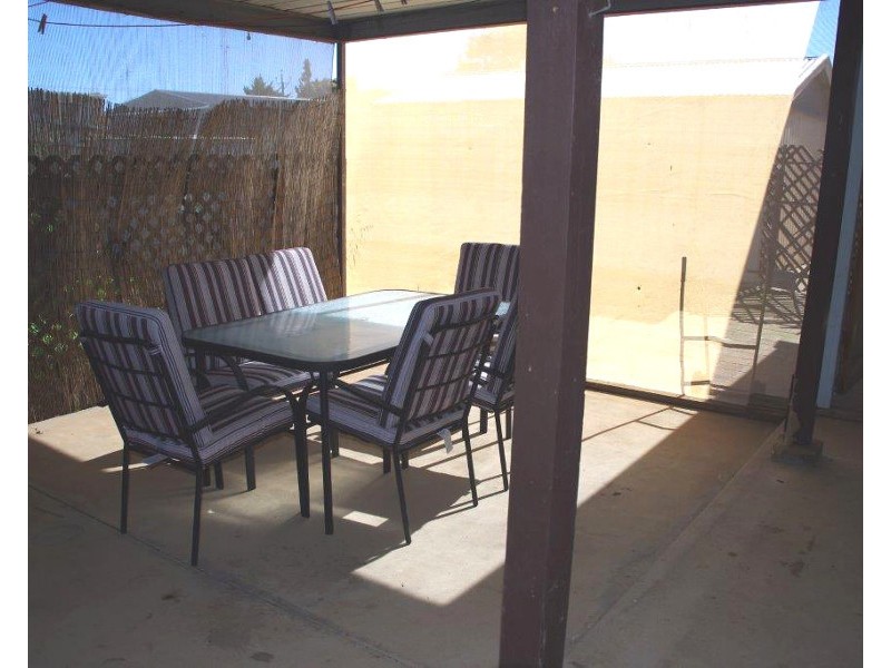 5 Moontana Avenue, Moonta Bay SA 5558