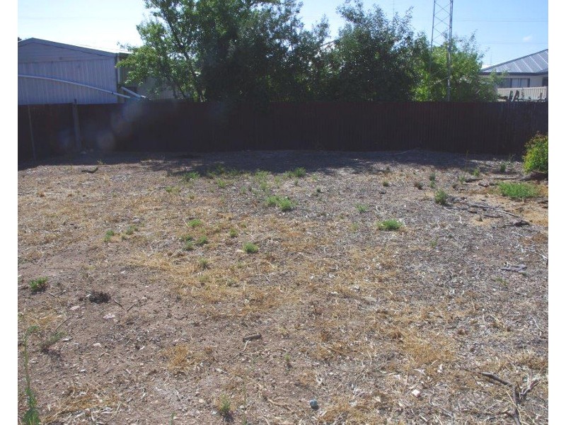 5 Moontana Avenue, Moonta Bay SA 5558