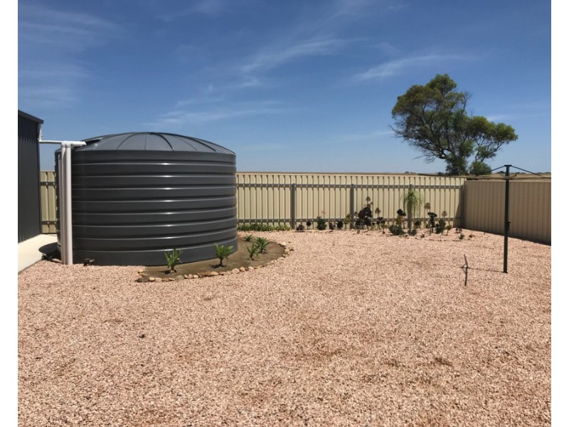 6 Freeman Court, Moonta Bay SA 5558