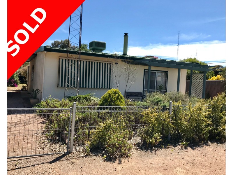 7 Edith Street, Moonta Bay SA 5558
