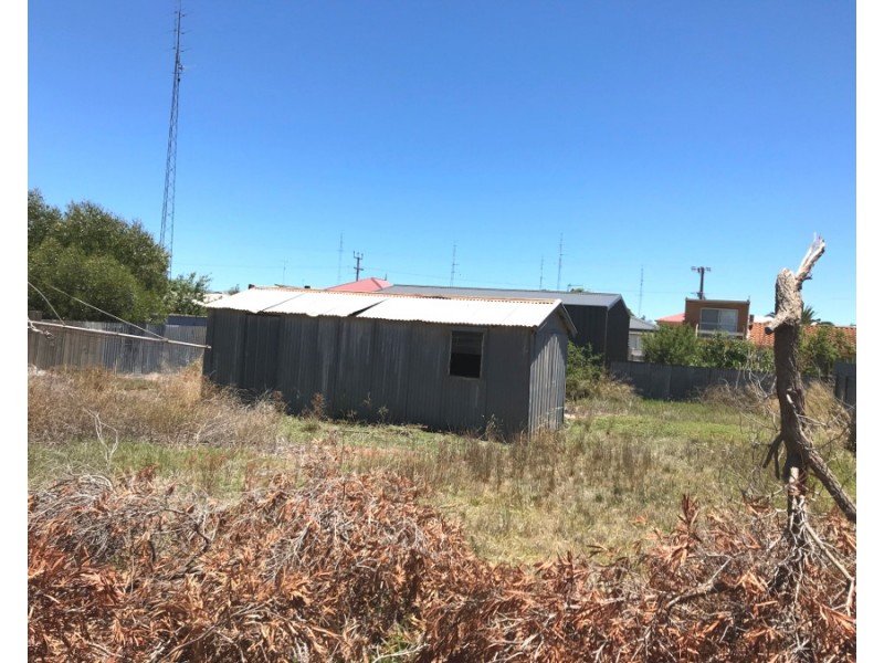 3 Moontana Avenue, Moonta Bay SA 5558