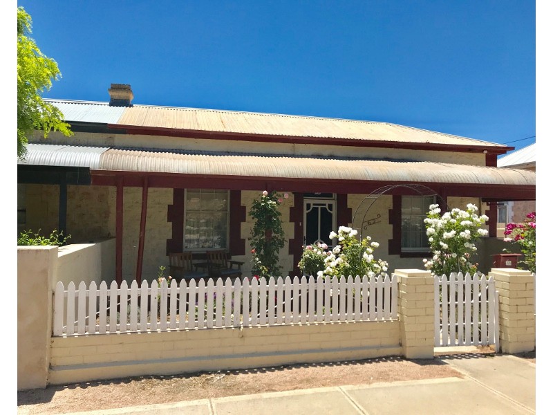 62 George Street, Moonta SA 5558