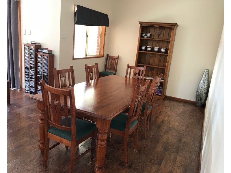 60 Kadina Road, Moonta SA 5558