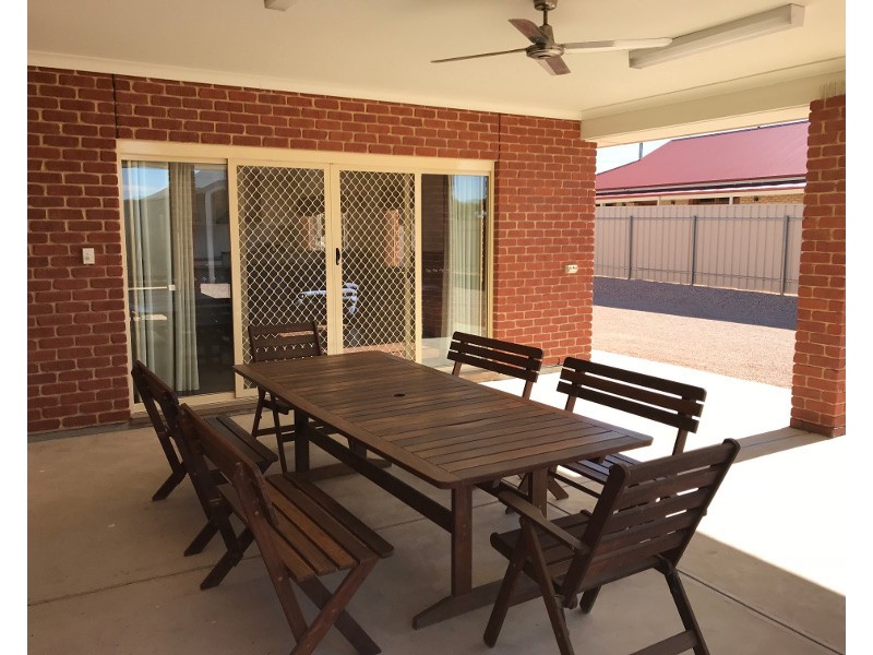 60 Kadina Road, Moonta SA 5558