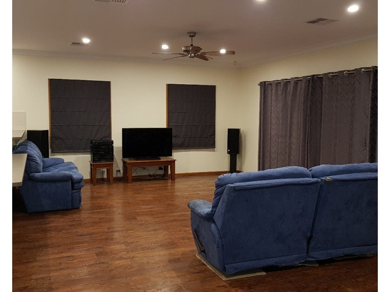 60 Kadina Road, Moonta SA 5558