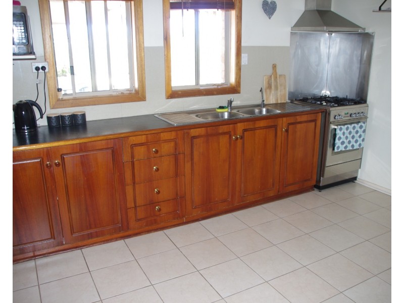 39 Haylock Road, Moonta Bay SA 5558