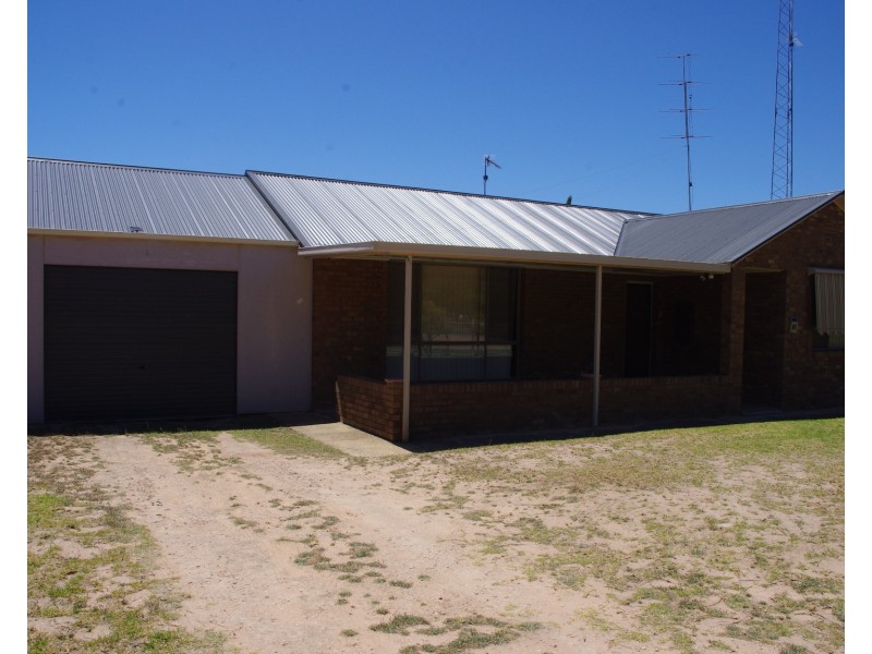 39 Haylock Road, Moonta Bay SA 5558