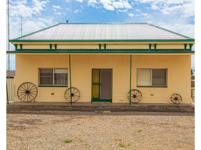 63  Port Road, Kadina SA 5554