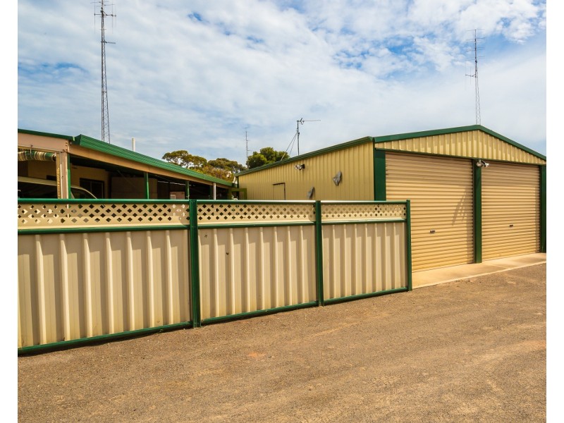 63  Port Road, Kadina SA 5554
