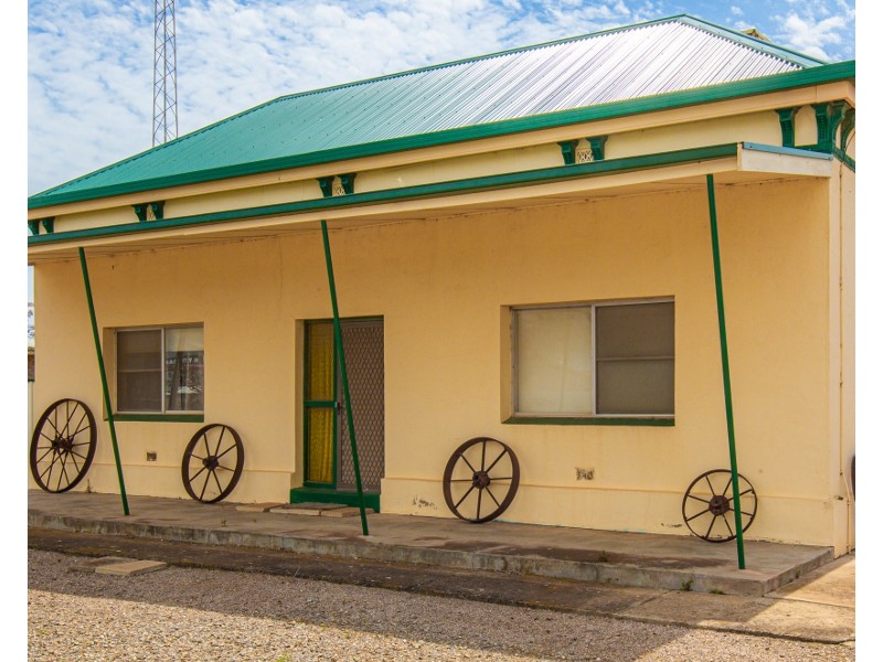 63  Port Road, Kadina SA 5554