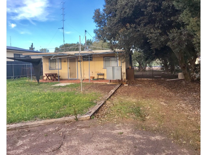 39  Coast Road, Moonta Bay SA 5558