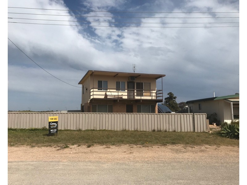 12 Uffindell Street, Port Hughes SA 5558